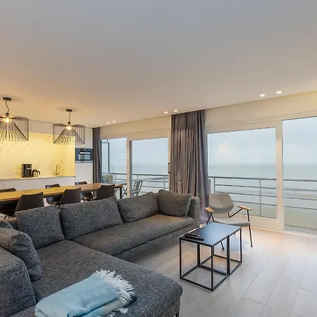 Luxurious With Stunning Sea View *