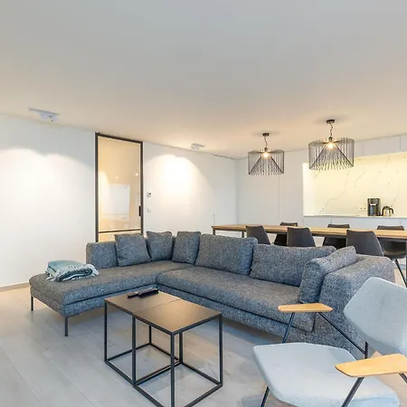 Luxurious With Stunning Sea View *